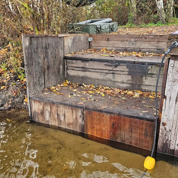 Nieuwe trappen Ronde Bleek